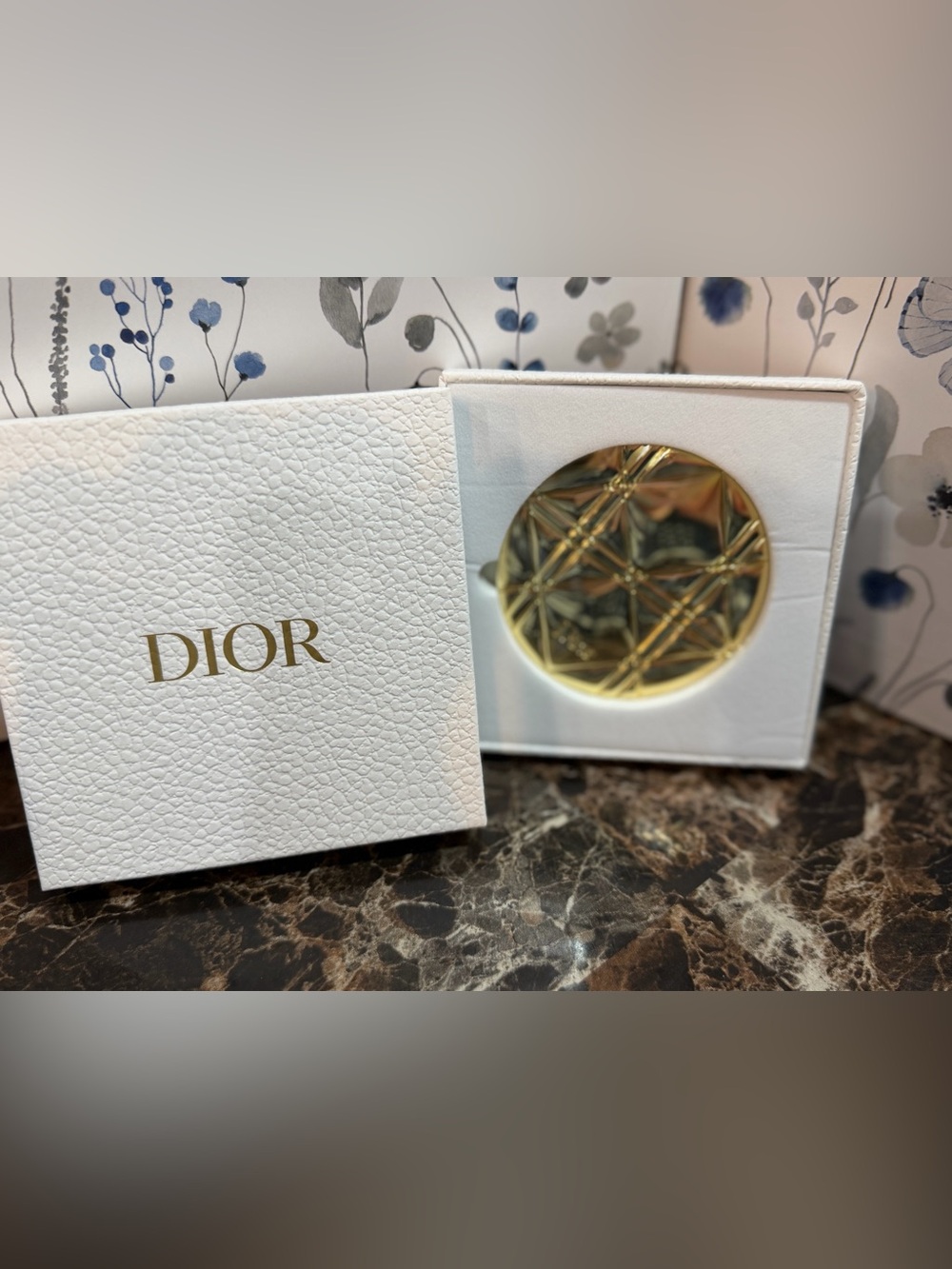 DIOR Compact Duel Mirror with Box New